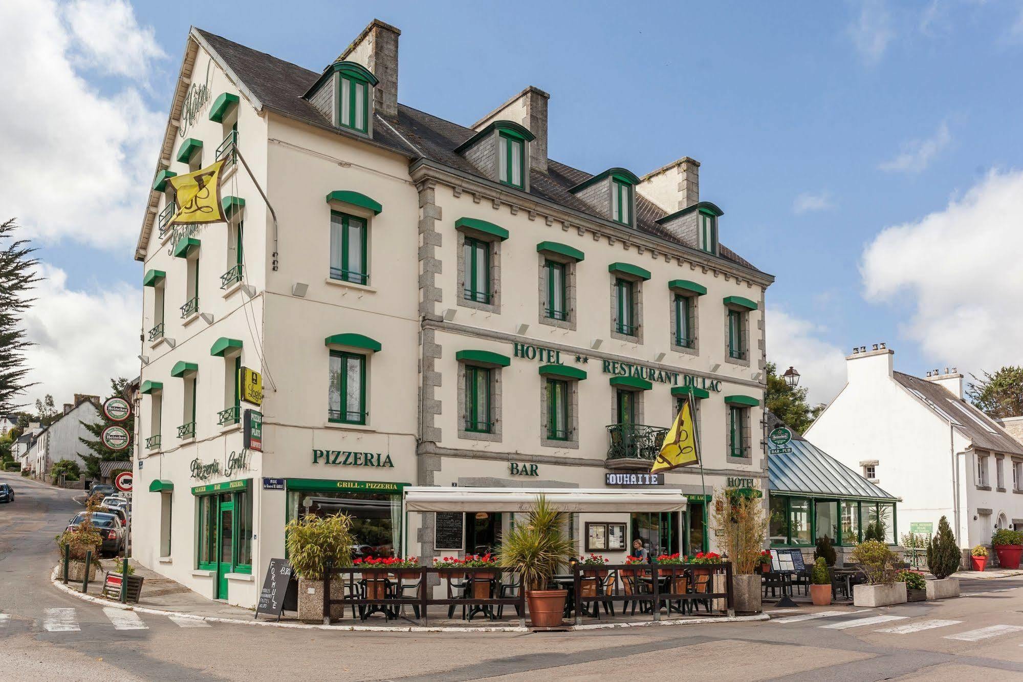 Hotel Du Lac Huelgoat Bagian luar foto