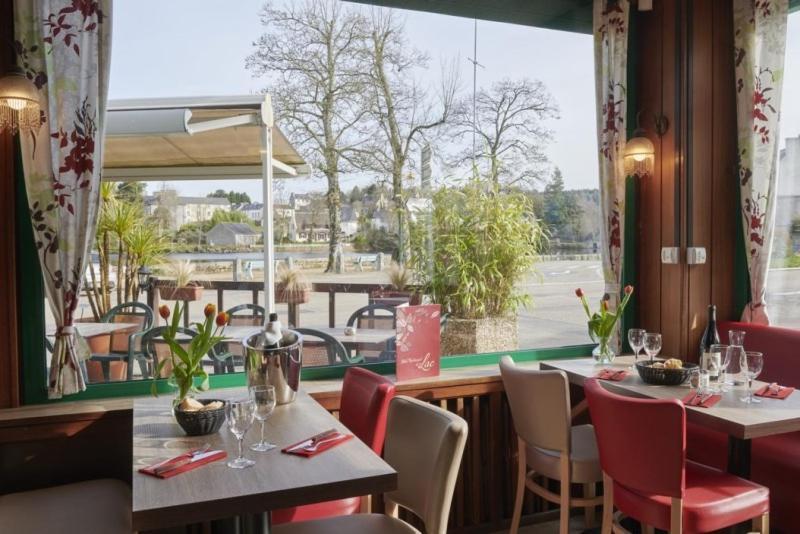 Hotel Du Lac Huelgoat Bagian luar foto